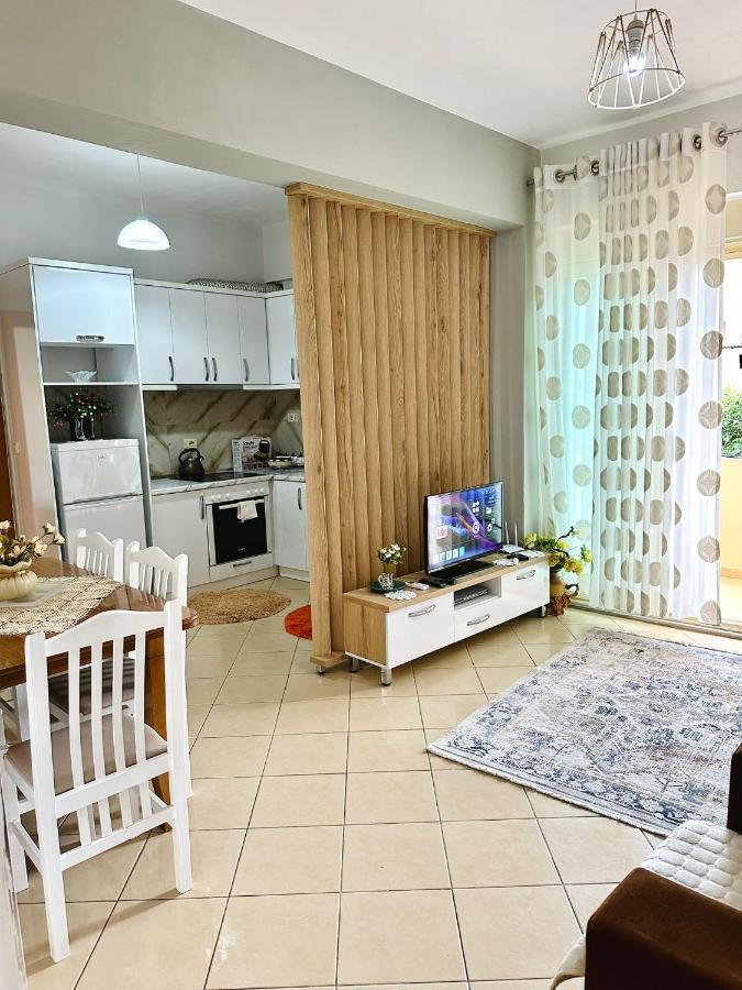Amantia Apartment Vlorë Exteriör bild